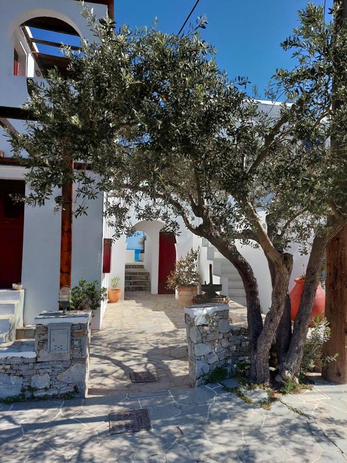 Styfilia Beachfront Apartments Platis Gialos  Exterior foto