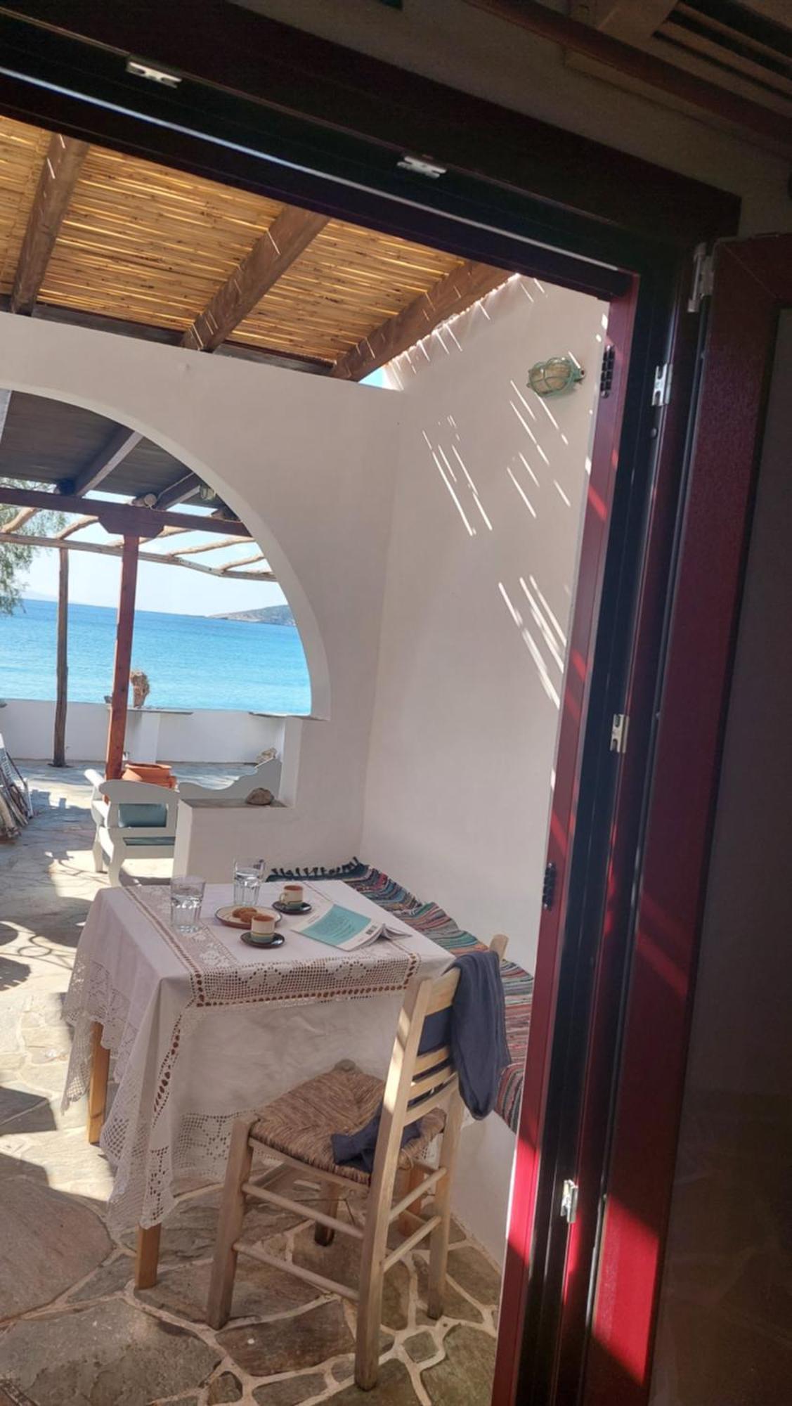Styfilia Beachfront Apartments Platis Gialos  Exterior foto