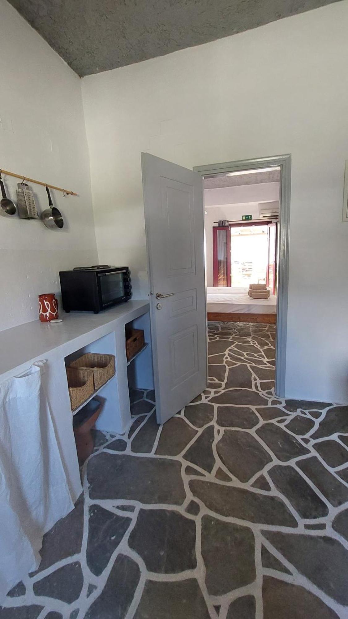 Styfilia Beachfront Apartments Platis Gialos  Exterior foto
